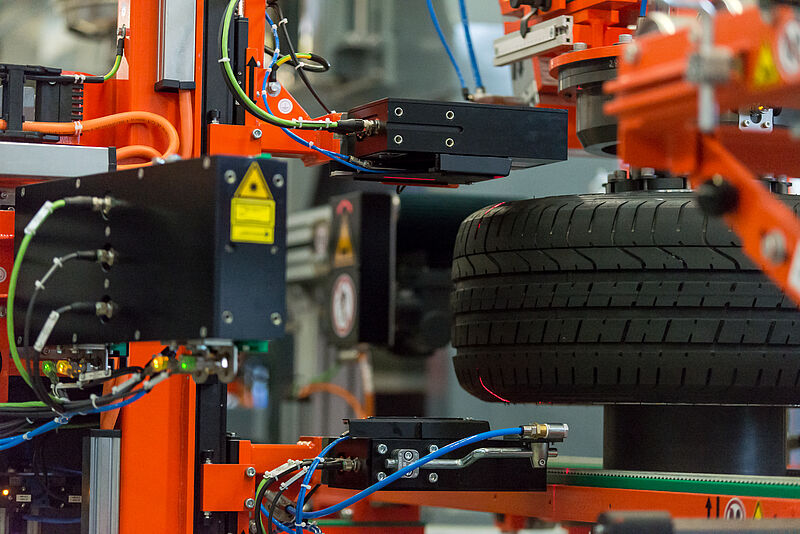 Tire Geometry Determine axial runout Hofmann the Original!