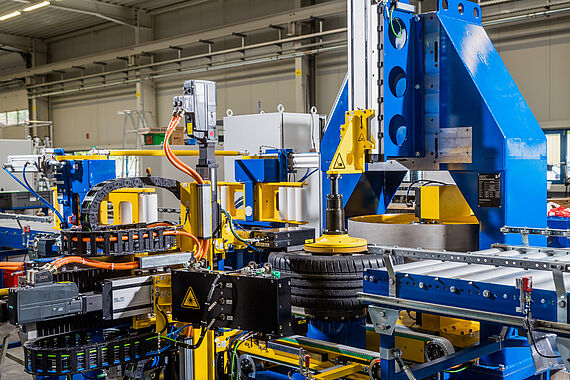 Wheel uniformity measuring machine